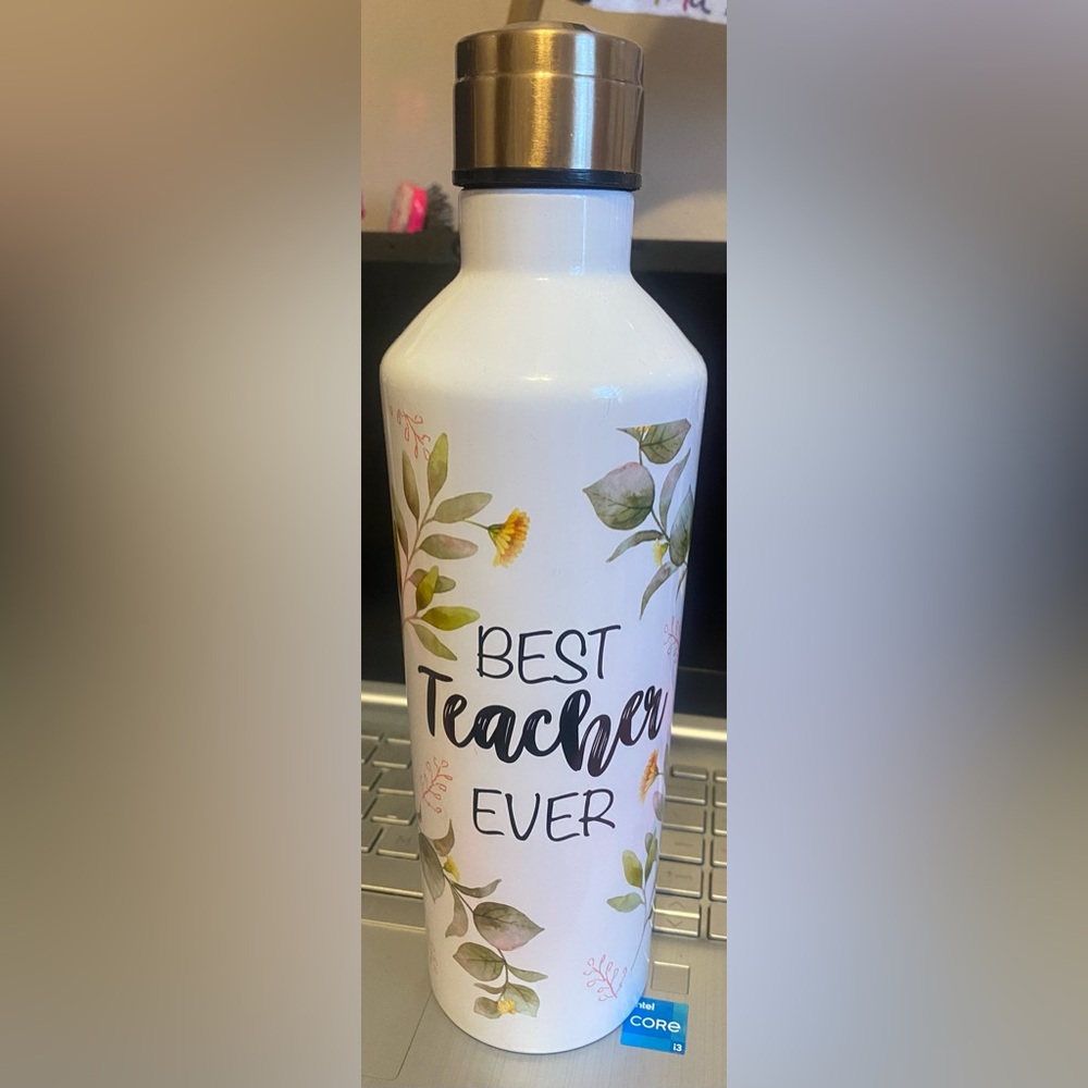 NWT, Icing Floral Print Stainless Steel Water Bottle W/ Best Teacher Ever Text